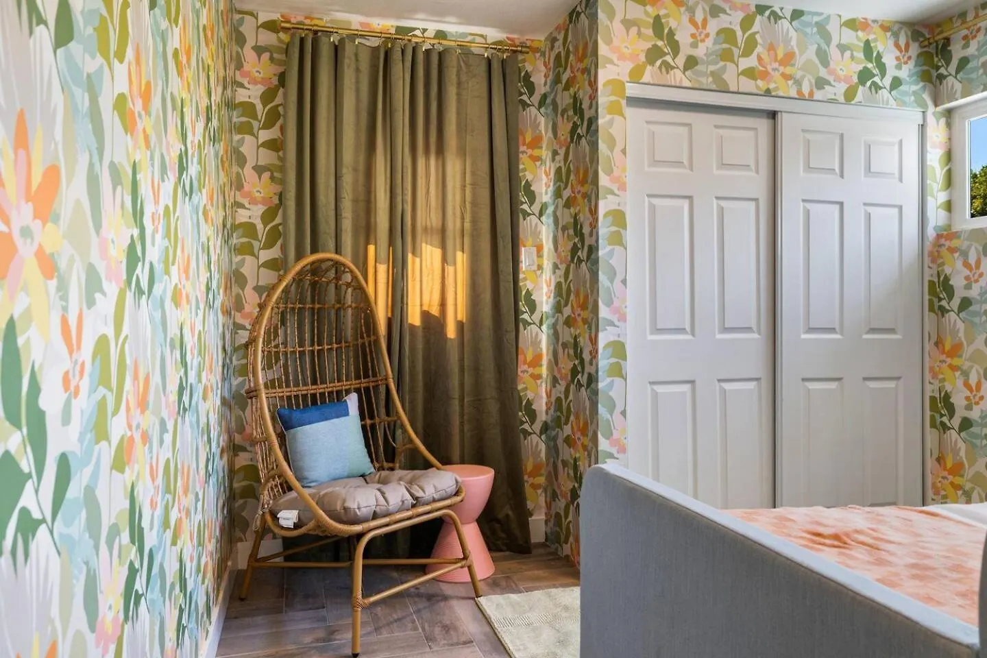 Casa de Férias Whimsical Oasis Retreat By Rather Be Properties Palm Springs